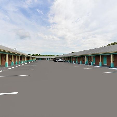 Americas Best Value Inn Suites South Boston Exterior foto